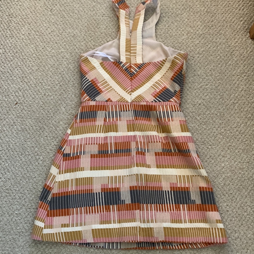 Hutch size 0 embroidered dress - Picture 3 of 4
